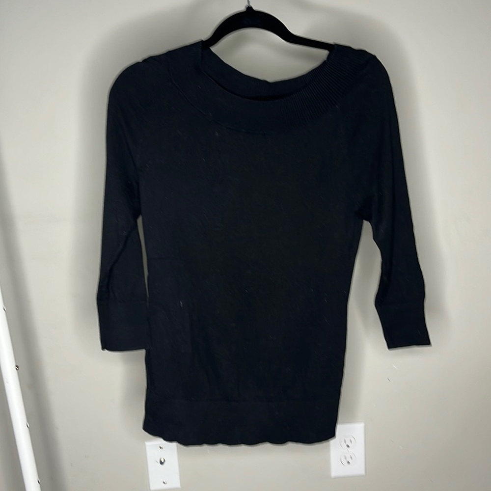 GAP SWEATER